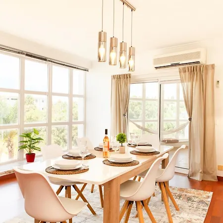 Apartament Curitiba By Algarve Vacation