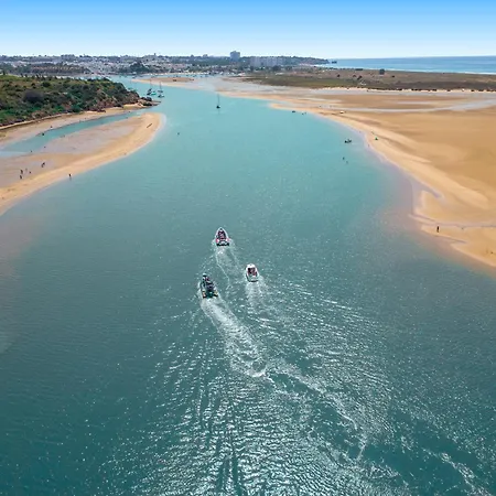 Apartament Curitiba By Algarve Vacation *